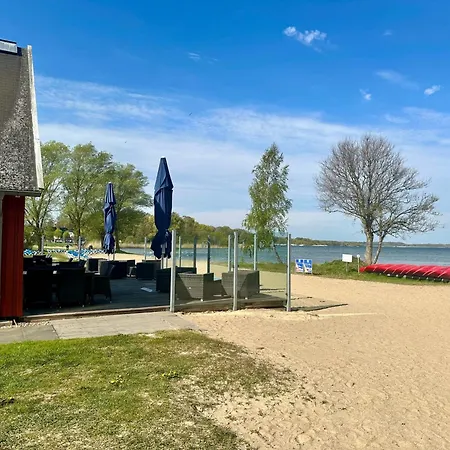 Kapitaens-bungalow Am Göhren-Lebbin