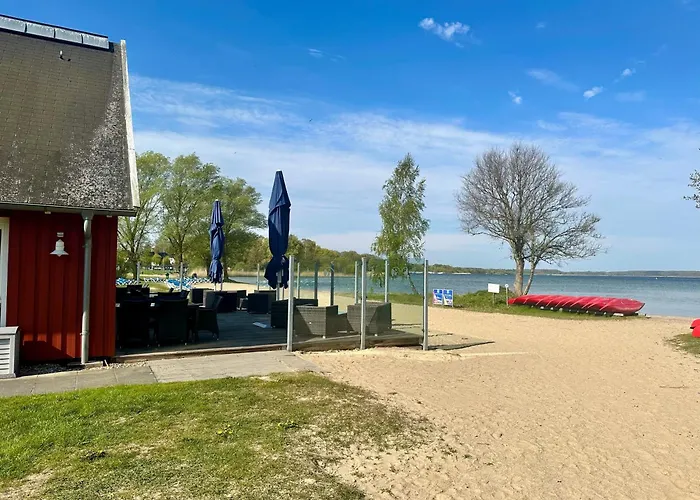 Kapitaens-bungalow Am Göhren-Lebbin